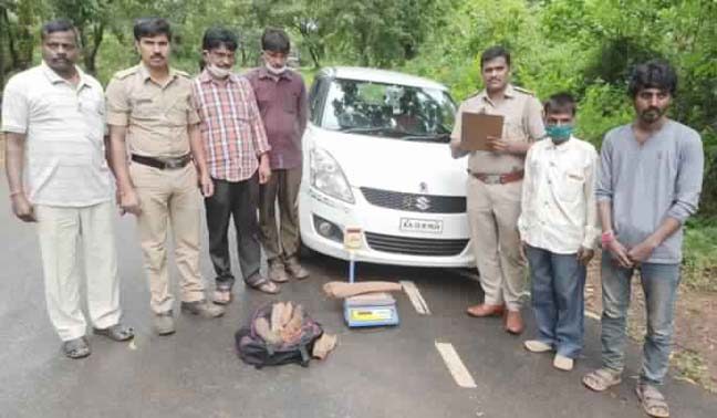 ಶಿವಮೊಗ್ಗದಲ್ಲಿ ಕದ್ದ ಶ್ರೀಗಂಧ ಬನವಾಸಿ ಪೊಲೀಸರ ಬಲೆಗೆ