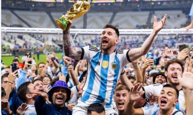 ಕಾಸಿಲ್ಲದವರ ಕೈಗೆ ಚಿನ್ನದ ಕಿರೀಟವನ್ನಿಟ್ಟು ಖುಷಿ ಕೊಟ್ಟ ಮೆಸ್ಸಿ…!